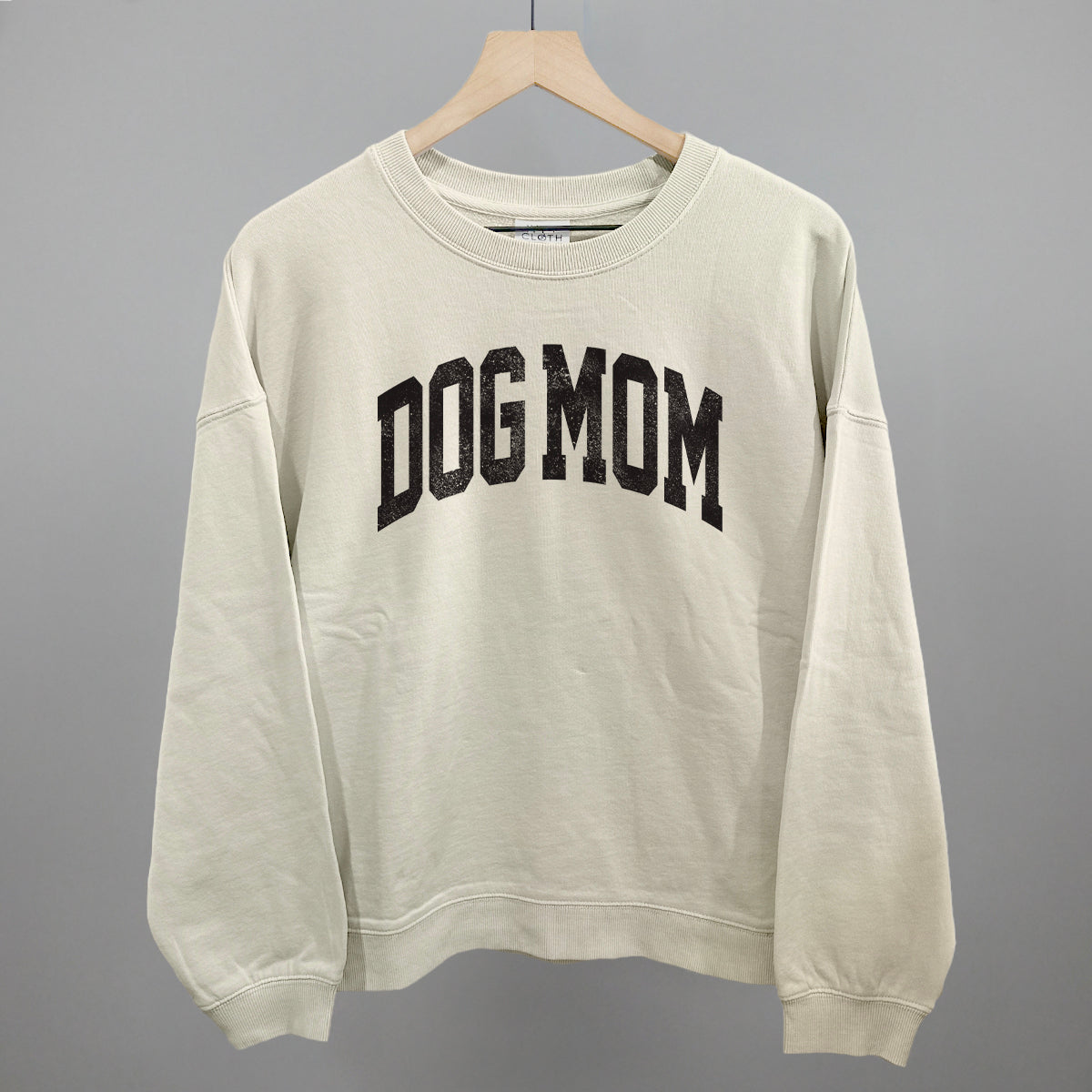 Dog Mom Distressed Arch